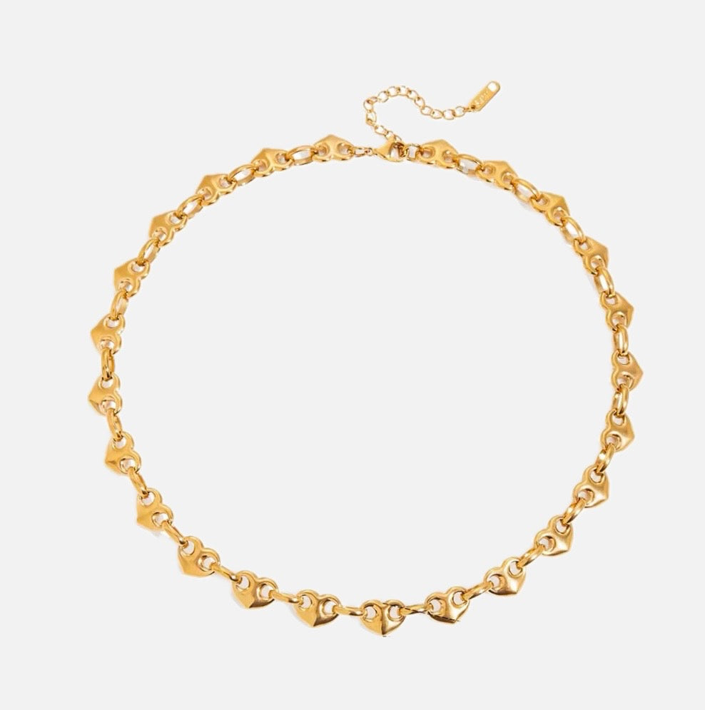 COLLIER MARY LOVE