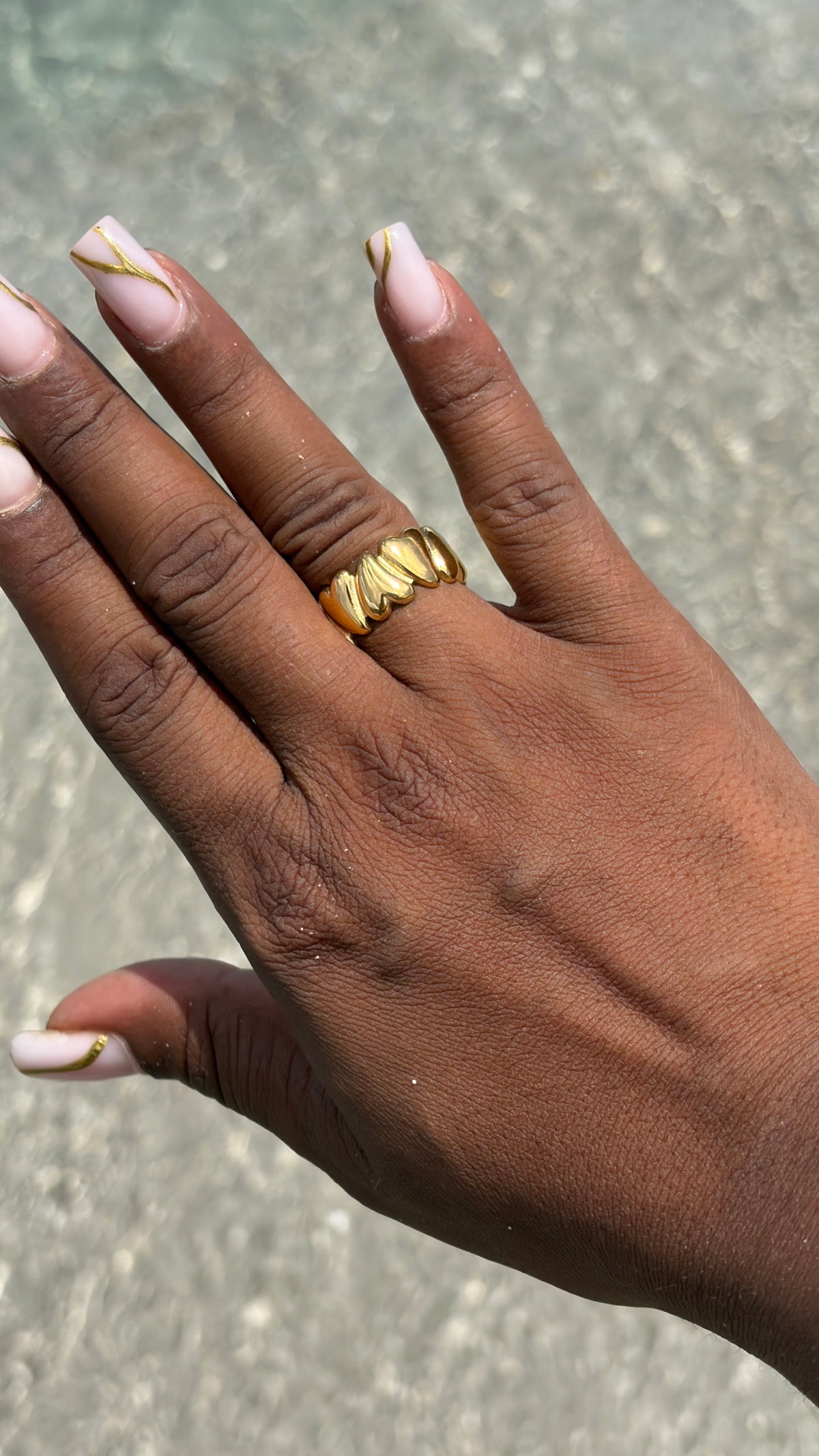 Bague amona