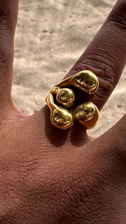BAGUE  LOANA